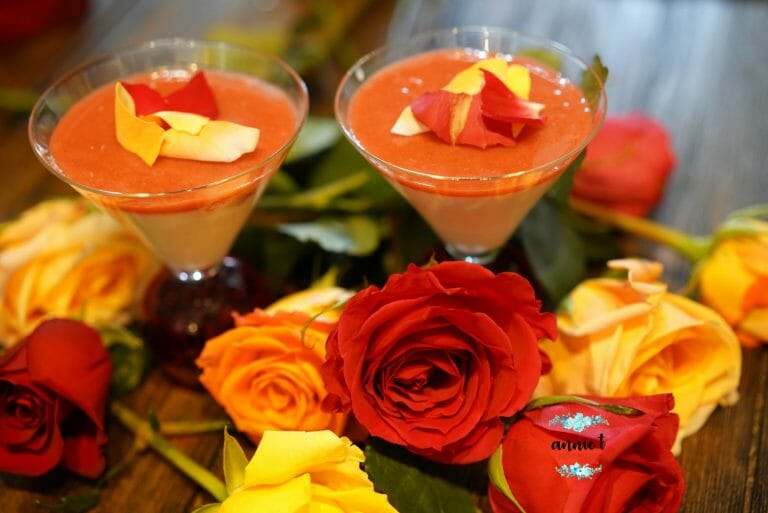 Read more about the article Coconut Strawberry Panna Cotta Recipe