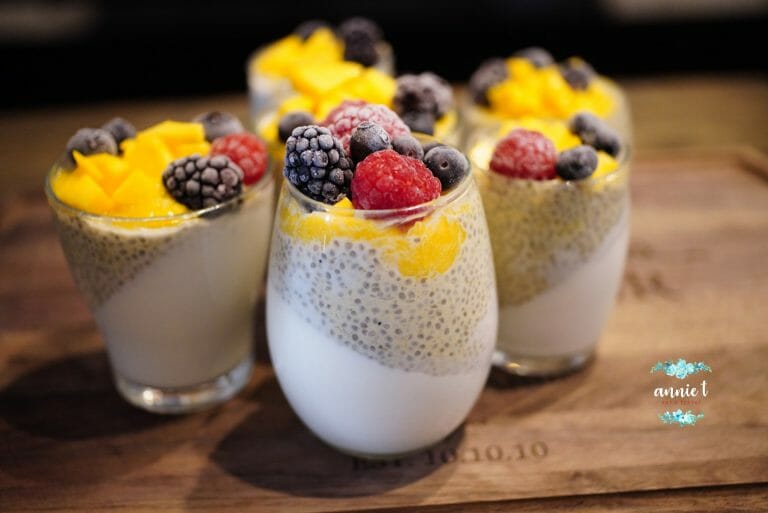 Read more about the article Mango Coconut Chia Pudding Recipe