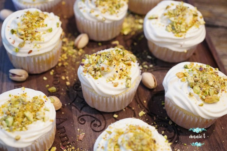 Read more about the article Durian Chiffon Cupcakes Recipe